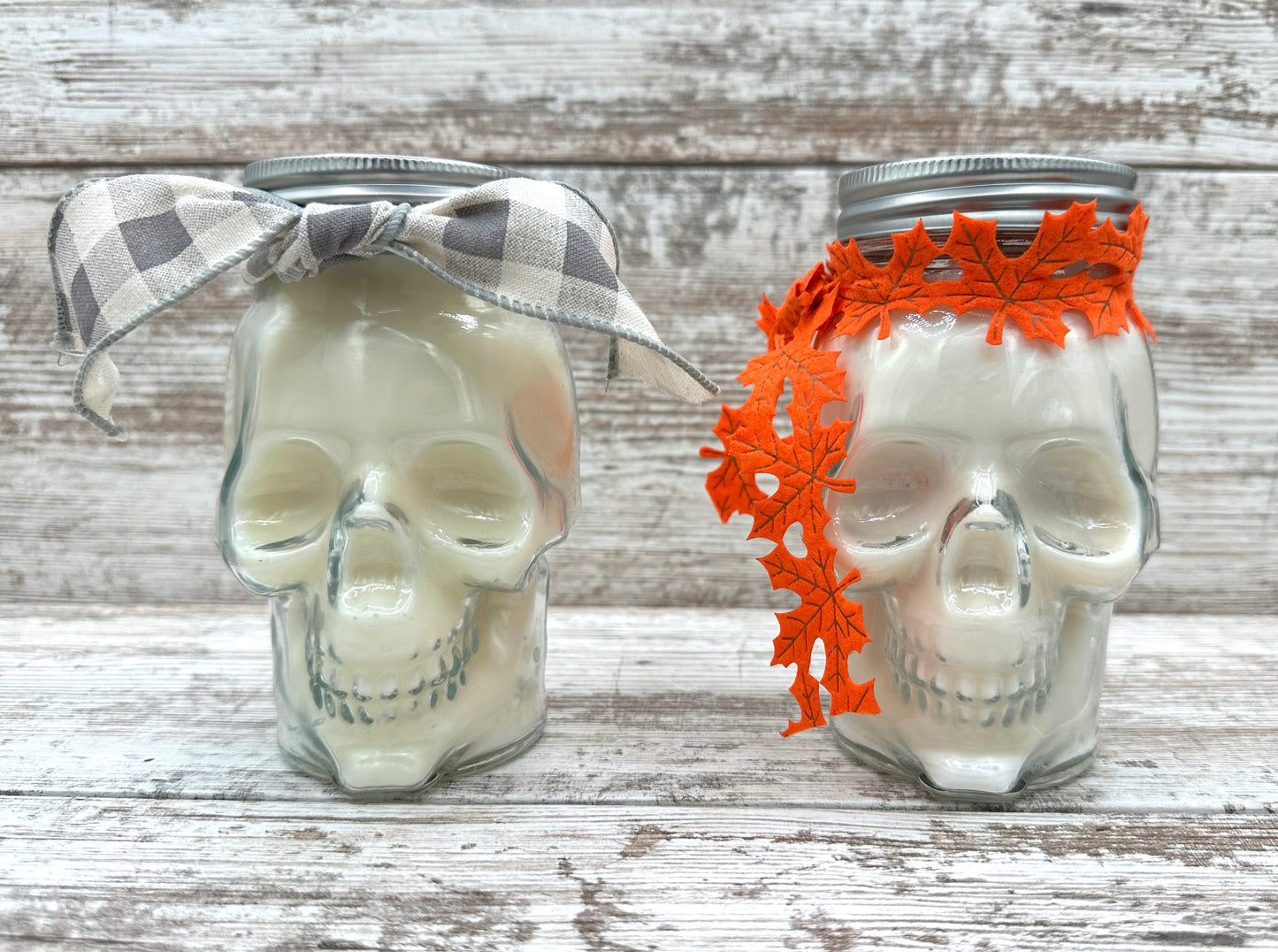Skully candle