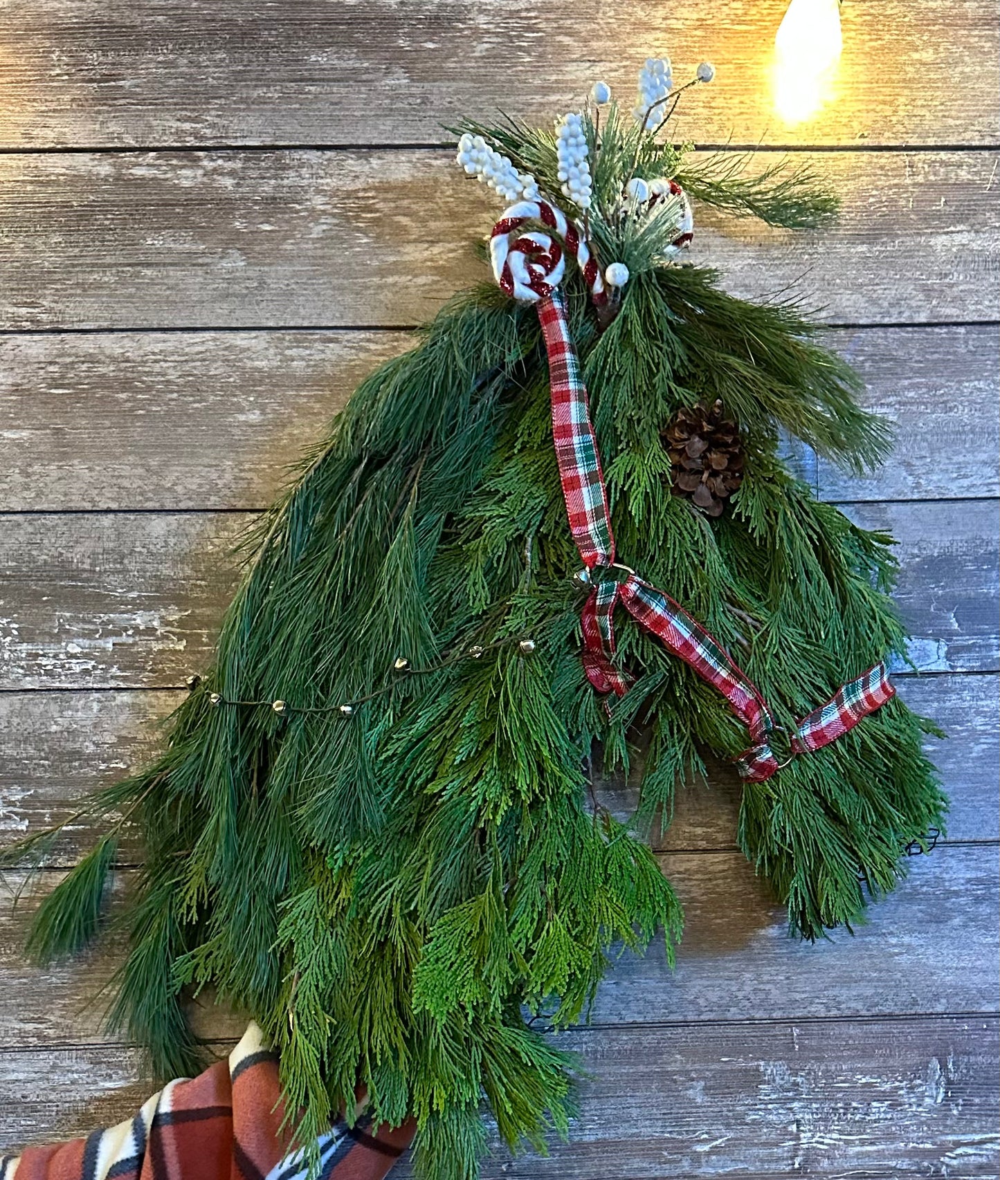 Horse head wreath