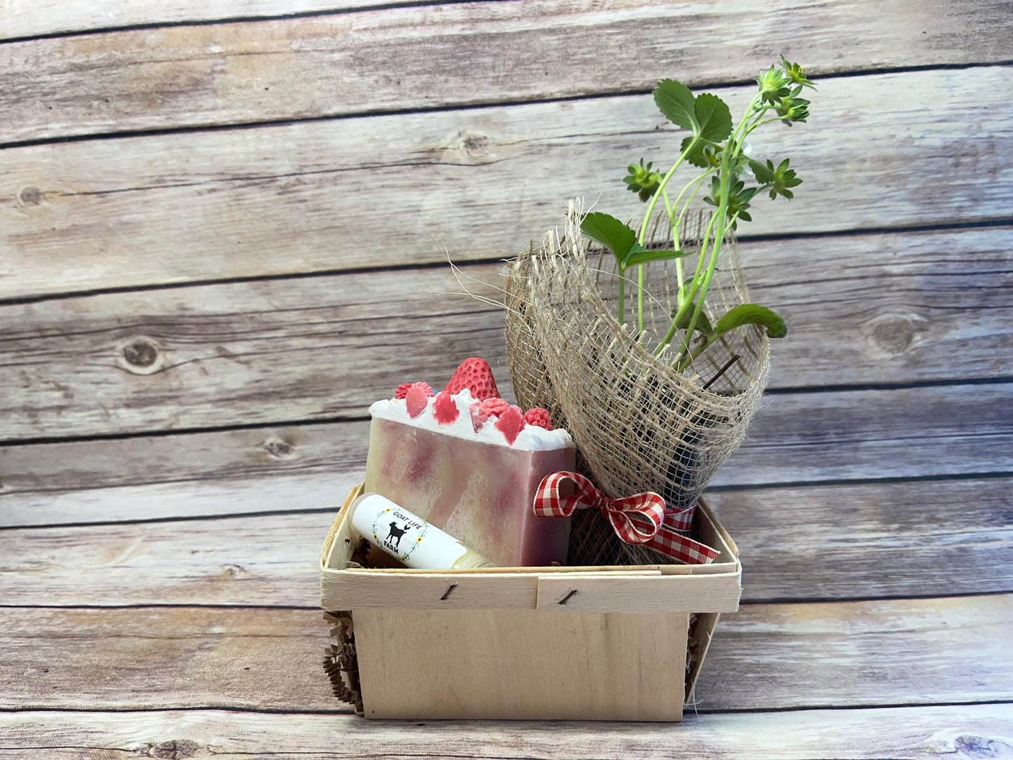 Berry Bliss Basket
