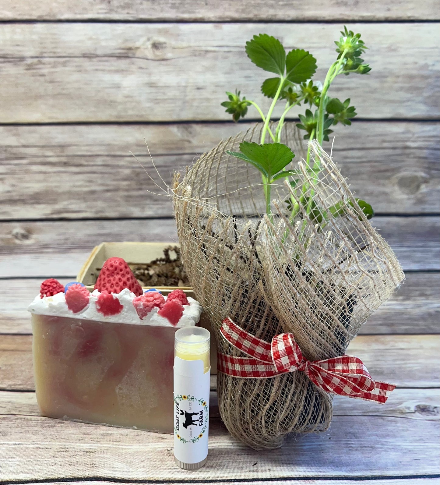 Berry Bliss Basket